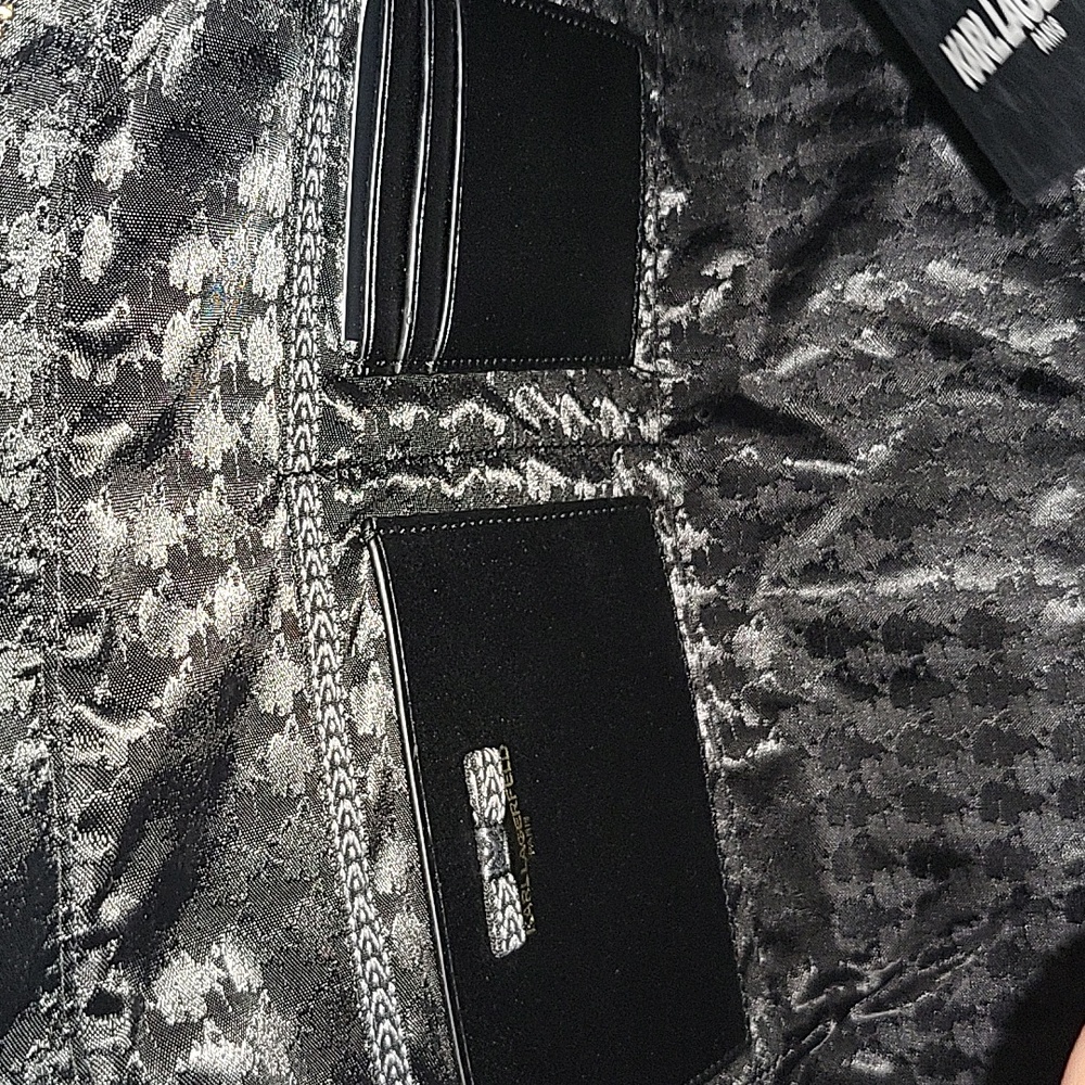 Gorgeous Black Karl Tote Bag ๐SOLD - Picture 9 of 11